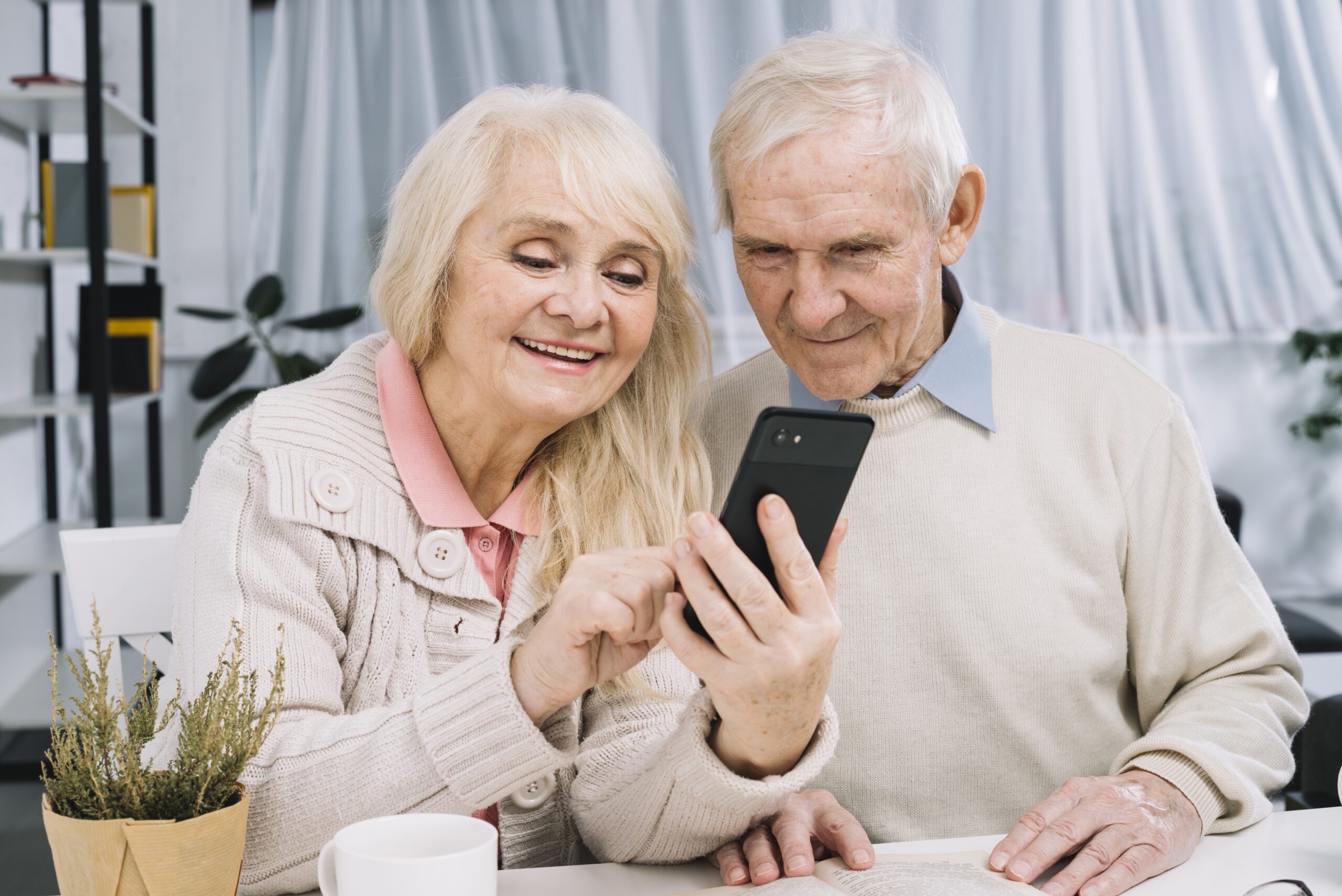 Adultos mayores entre los más vulnerables a ciberestafas