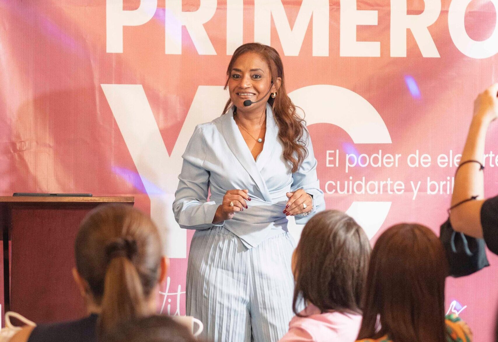 Vitalina Feliz inspira a mujeres con su conferencia “Primero Yo”