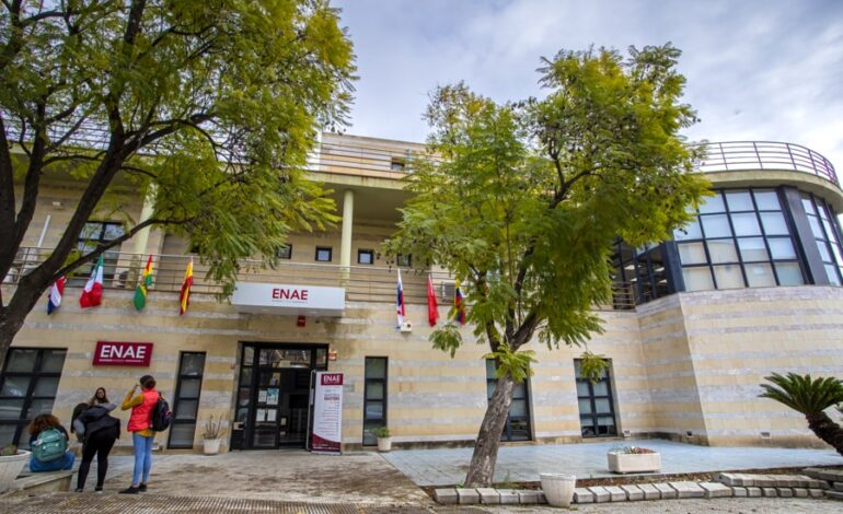 ENAE Business School: opción destacada en la convocatoria de becas MESCyT