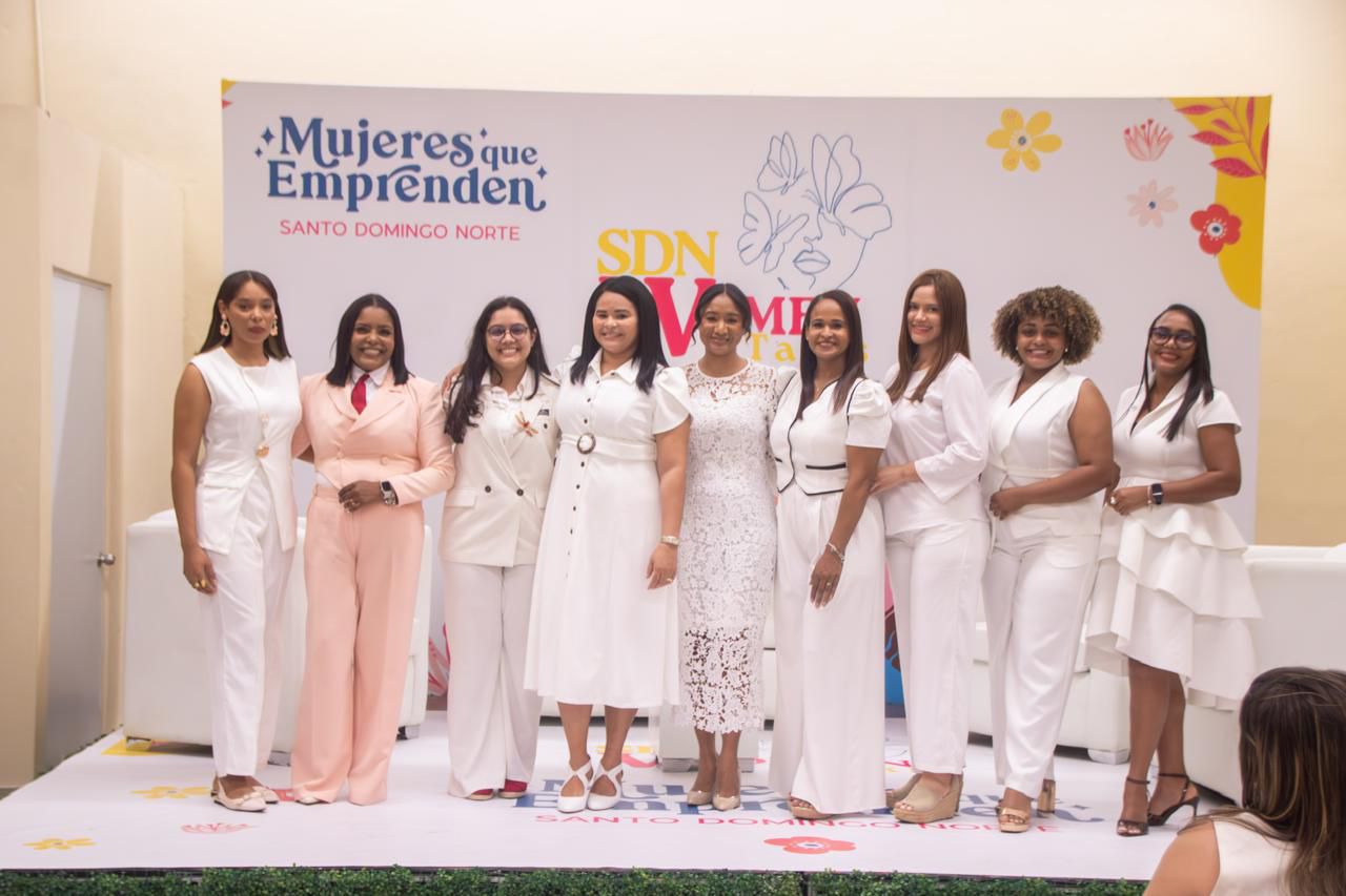 Un desfile de talento femenino marcó el SDN Women Talks en Santo Domingo Norte