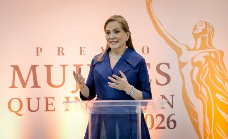 Jatnna Tavárez será galardonada con el Premio Mujeres que Inspiran a la Trayectoria Profesional