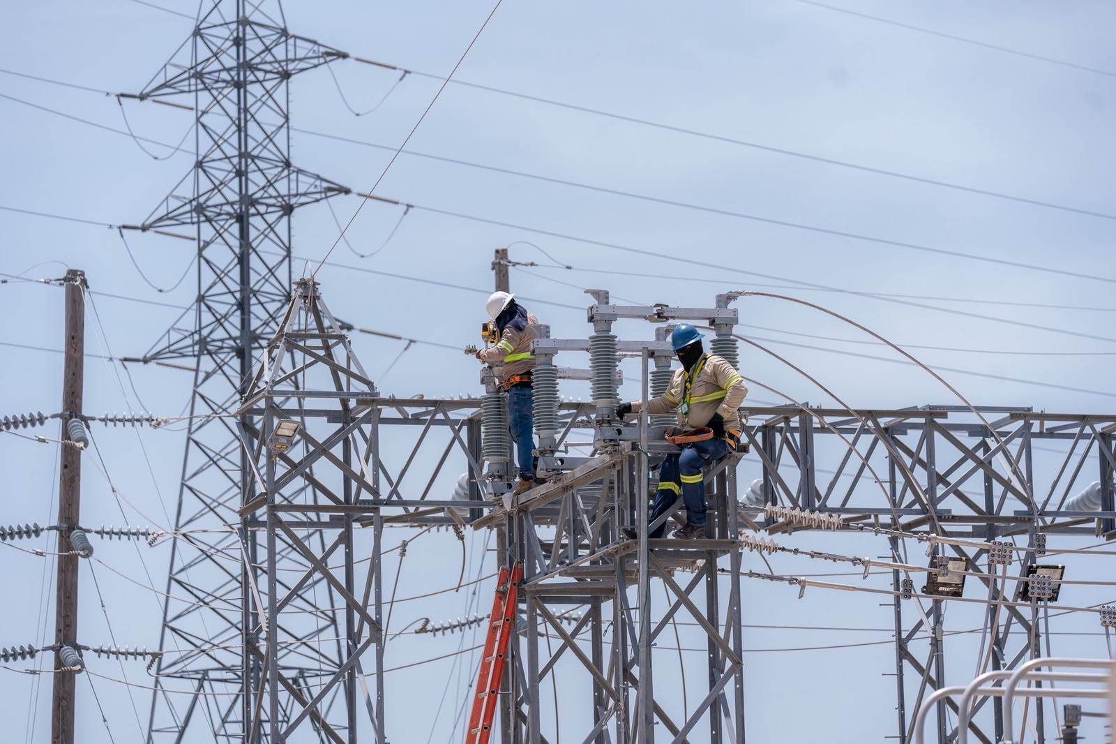 ETED ejecutará apertura de línea de transmisión en Pedernales para realizar pruebas técnicas